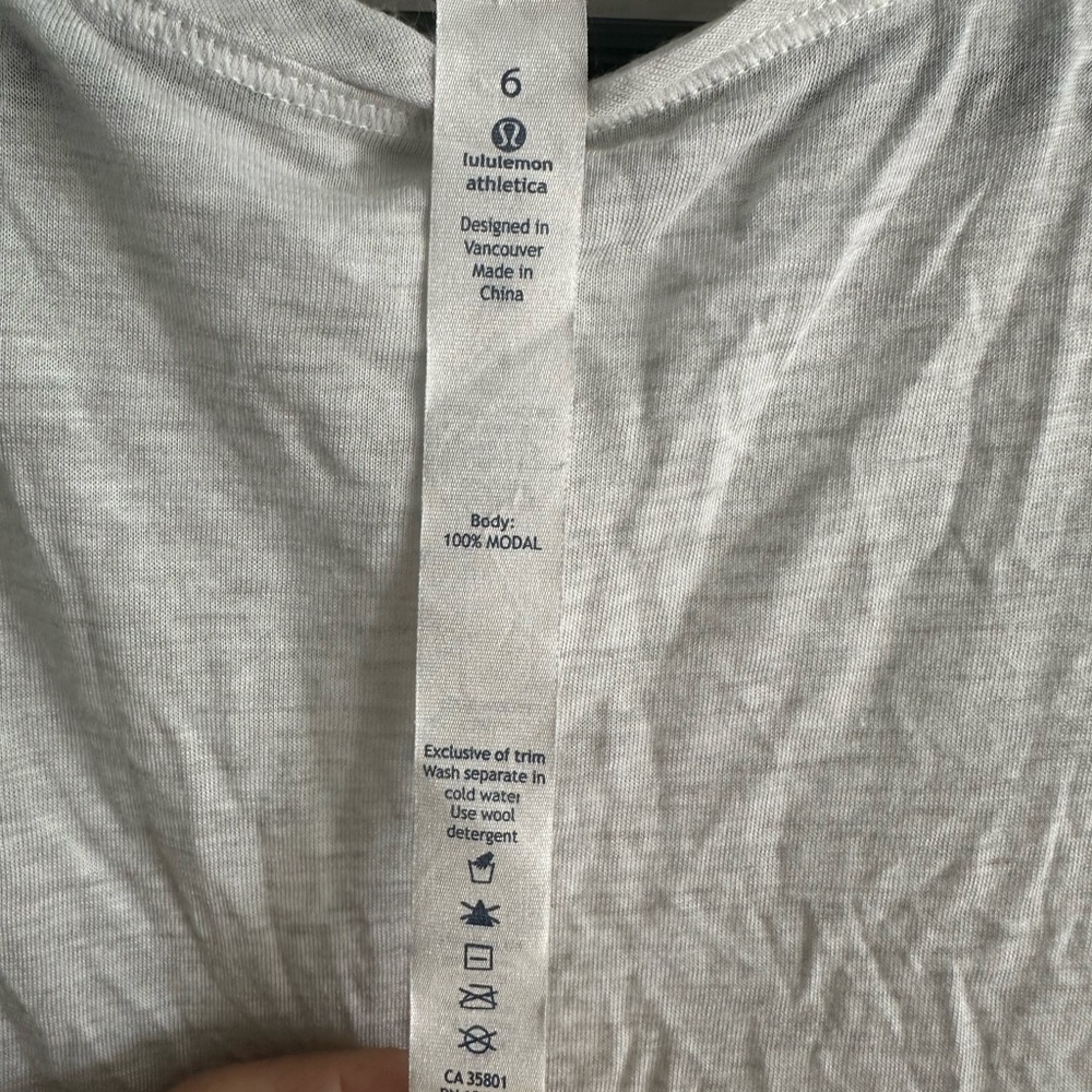 Heather grey Lululemon tank top